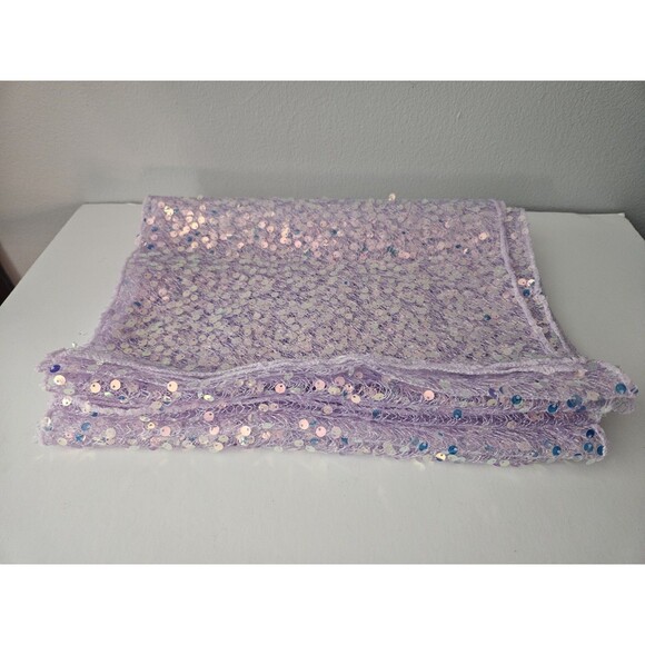 2 Pack of 11"x69" Light Purple Table Runners with Sparkly Sequins for Partys - Picture 2 of 7
